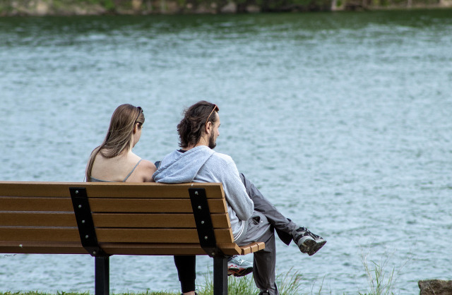 couple on couch therapy upset
